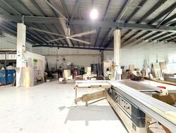 Hiangkie Industrial Building (D27), Factory #621493201